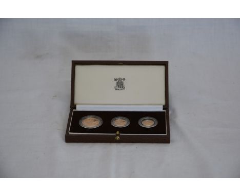 A United Kingdom 1983 gold proof collection set comprising £2 coin, sovereign and half sovereign in original presentation box