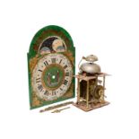 Teile einer barocken Wanduhr, handbemaltes Eisenzifferblatt mit Datum, Sonnen- und Mondphase, dazu