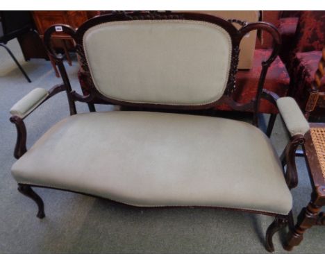 Edwardian Mahogany framed 2 seater sofa with carved ribbon back, scroll arms and cabriole legs, upholstered seat and back, He