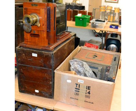 Abbeydale Enlarger with unboxed brass lens, mahogany body with brass fittings, no lamp; in original (?) wooden crate; togethe