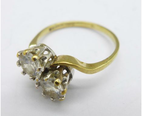 A 9ct gold and white stone ring, 1.8g, K