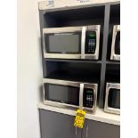 (2) Oster Microwaves, Model OGZF1301