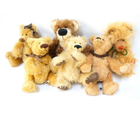 SIX STEINER PLUSH TEDDY BEARSone growler and all with articulated joints (6)