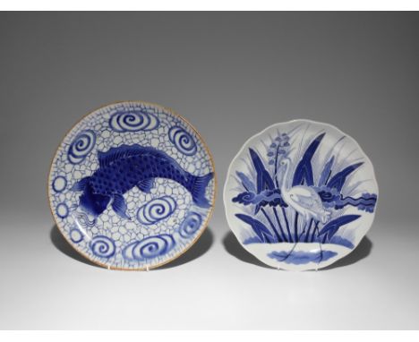 TWO LARGE JAPANESE ARITA BLUE AND WHITE DISHES MEIJI PERIOD, 19TH OR 20TH CENTURY Both decorated in underglaze blue; the firs