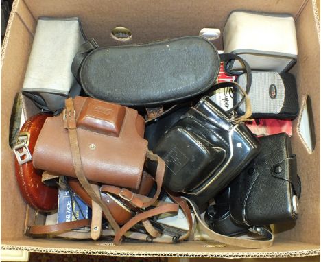A pair of Chinon 10x50 binoculars in case and a collection of various cameras, including Praktica, Beirette, a TP30 Miranda T