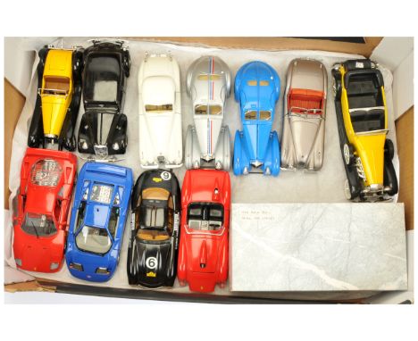 A mixed group of loose 1/24 Scale Models to include Burago Jaguar XK 120, Burago Ferrari 250 Testa Rossa, Burago Ferrari F40,