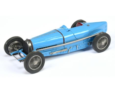 SE Finecast a 1/24th scale model of 1934 Bugatti T59 racing car. Condition - Fair to Good (some minor damage, steering wheel 