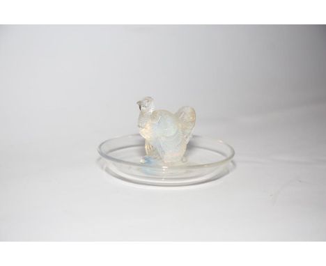 R Lalique France, an opalescent turkey pin dish, mid-20th Century 10.1cm (Dia) Condition: Tiny chip to tip of beak.
