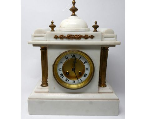 A 19th century French white marble mantle clock, H.35 W.28 D.13cm 