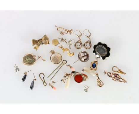 Victorian, and later, yellow metal and gold plated jewellery to include a 9ct gold bar brooch set with a ruby, yellow metal p
