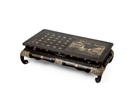 MOTHER-OF-PEARL-INLAID BLACK LACQUER STAND MING DYNASTY OR LATER  明或以後 黑漆嵌螺鈿詩文高士圖束腰香几 the rectangular flattened top decorated