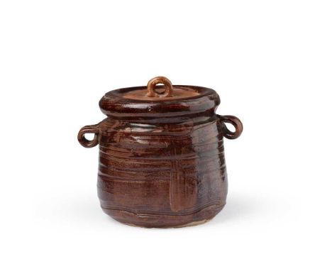 MINO WARE WATER JAR, MIZUSASHI EDO PERIOD, 17TH CENTURY   江戶 美濃焼水指 rustically potted in irregular cylindrical form with waist