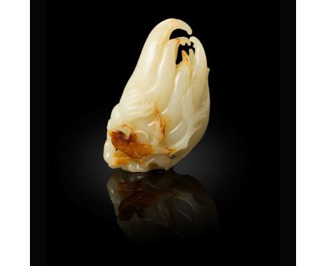 WHITE JADE WITH RUSSET SKIN CARVING OF FINGER CITRUS AND BUTTERFLY QING DYNASTY, 18TH-19TH CENTURY   清 白玉帶皮巧雕佛手蝴蝶擺件 realistic