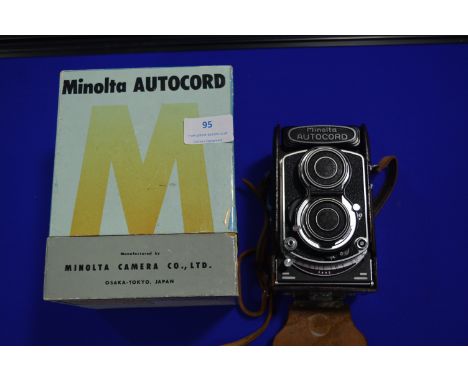 Minolta Autocord TLR Camera with Case and Box 