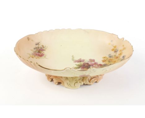 A Royal Worcester blush ivory dish of oval form typically decorated with floral sprays, w. 24 cm CONDITION REPORT: Small chip