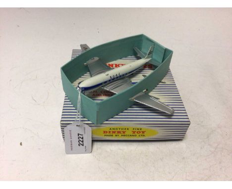 Dinky D H Comet Airliner No 999, boxed