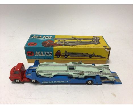 Corgi Chipperfields Circus crane truck No.1121, Chipperfields Circus animal cage No.1123 and "Carrimone" Car Transporter No.1