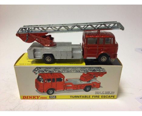 Dinky Supertoys fire engine with extending ladder No. 955 boxed plus Dinky turntable fire escape No. 956 boxed (2)