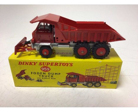 Dinky Supertoys Foden dump truck No.959 boxed