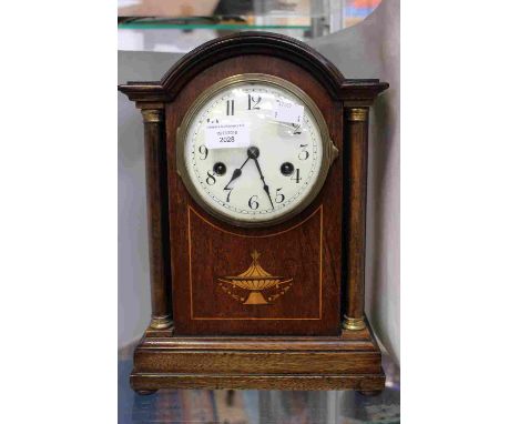An Edwardian mahogany and inlaid bracket clock, enamel dial, Arabic numerals, with key and pendulum 