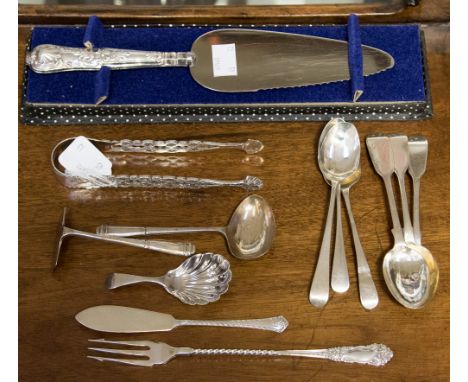 A parcel of assorted silver flatware including Georgian fiddle and Old English pattern teaspoons, various dates and makers, a