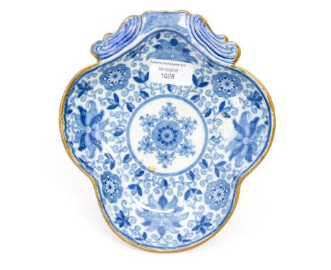 A Spode Clover leaf shaped blue and white Oyster shallow dish (very minor af) 