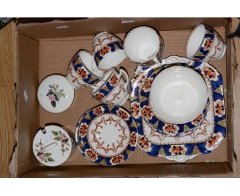 A twenty piece Royal Albert Edwardian tea service, together with a Wedgwood 'Hathaway Rose' preserve pot and cover (22)