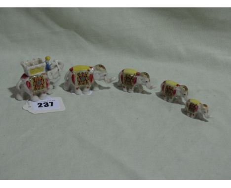 A Set Of Five Wade Porcelain Elephants, Treasures Set 1957/1959