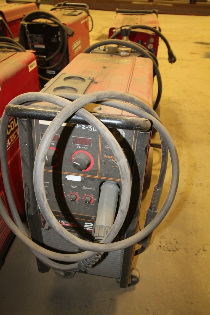 LINCOLN 256 POWERMIG MIG WELDER, 208V