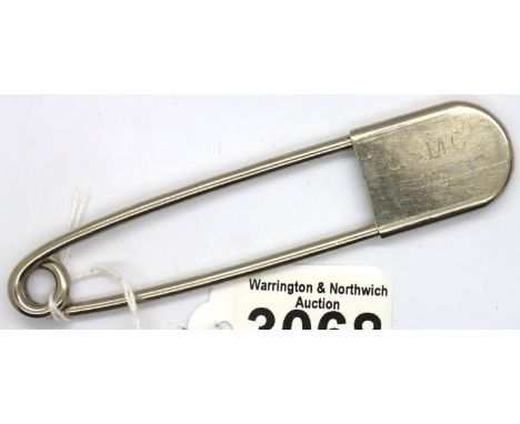 Vietnam War period United States Marine Corps body bag pin. P&amp;P Group 1 (£14+VAT for the first lot and £1+VAT for subsequ