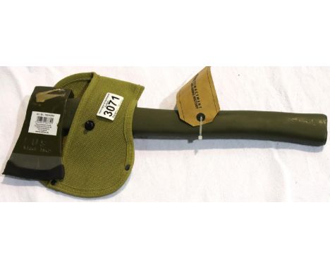 American WWII replica axe with impressed date 1942 and canvas cover. P&amp;P Group 2 (£18+VAT for the first lot and £3+VAT fo