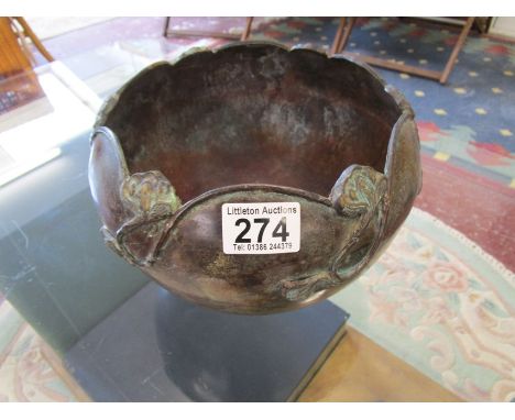 Interesting Art Nouveau bronze jardinière