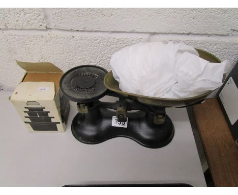 Scales & weights