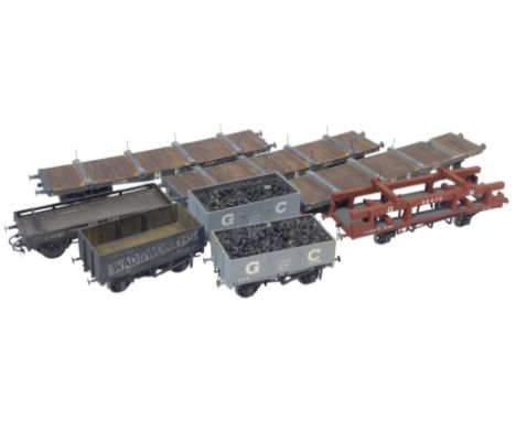 O gauge kit built rolling stock, including Bogie bolster wagons, Great Central coal wagons, Wadsworth five plank wagon, etc. 