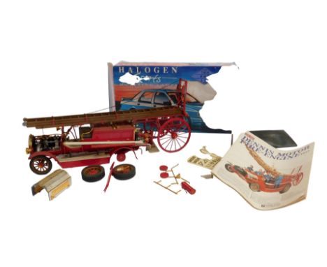 Fire engine model kit, halogen sport lamps, etc. (a quantity)