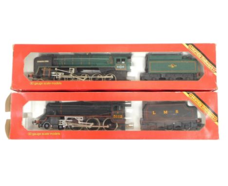 Hornby Railways OO gauge locomotives, comprising R065 BR 2-10-0 Evening Star, and R840 LMS 4-6-0 Black 5 locomotive, boxed. (