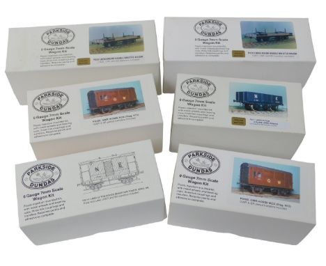 Parkside Dundas O gauge wagon kit, including PS20 LNER/LMS/BR double bolster wagon, PS105 GWR horse box, PS11 LNER twelve ton