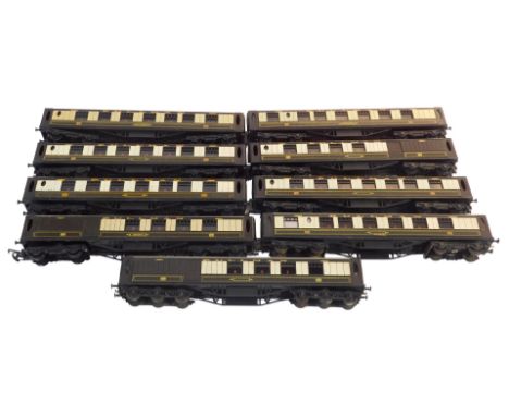 Hornby OO gauge Pullman coaches, including Minerva, Penelope, Rosamond, Olanthe, etc. (1 box)