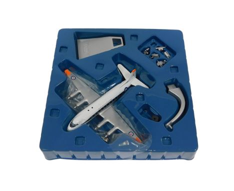 A Corgi The Aviation Archive Collector's Club Special 2003 Viscount 700 Empire Test Pilot School, 1:144 scale.