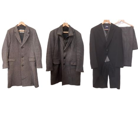 Gentlemens' clothing comprising a vintage single breasted herringbone tweed coat in Lambswool by Aquascutum (approx size 44")