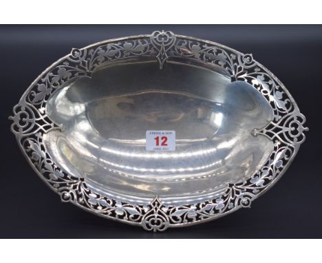 A silver pierced oval fruit dish, by William Hutton &amp; Sons Ltd, Sheffield 1938, 29cm, 512g. 
