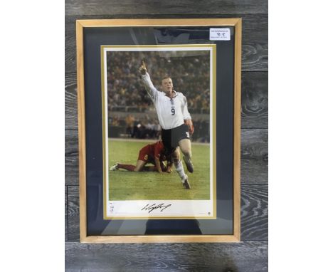 Wayne Rooney Signed + Framed England Football Print: Big Blue Tube number 182/500 with Coa to rear. Nicely framed and double 