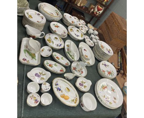 Large collection of Royal Worcester Evesham pattern 