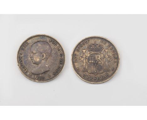 Spanish - 19th Century Alfonso XIII - First Portrait 5 Pesetas Silver Coin - Date 1888. Please See Photo. 