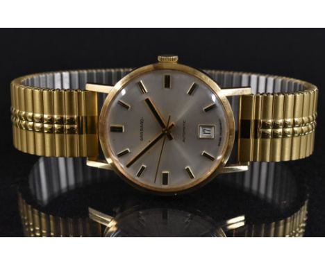 Garrards - a vintage 1970s 9ct gold cased bracelet watch, silvered dial, block batons, centre seconds, date aperture, Manufac