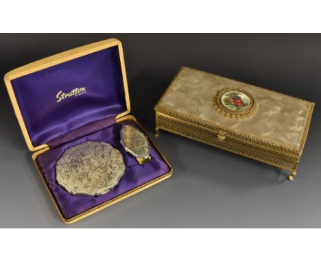 Ladies' accessories - an inlaid jewellery box; a Stratton compact and lipstick case, boxed; others 