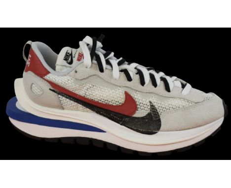 Nike Unisex Vapor Waffle Trainers, Fuchsia and Light Bone, UK 4.5