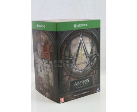 Boxed Xbox One Assassin's Creed Syndicate Charing Cross edition figure, with map, book and CD (no game)