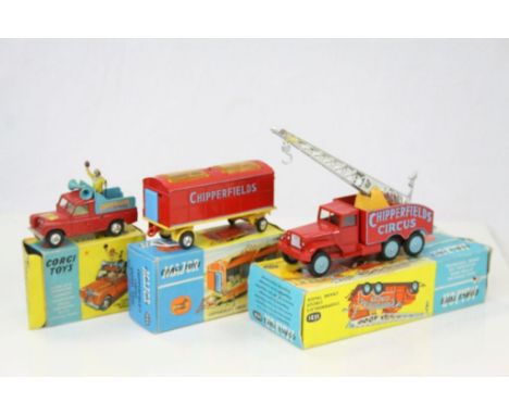 Three original boxed Corgi Chipperfield Circus diecast models to include 1121 Crane Truck (diecast vg, box with one end flap 