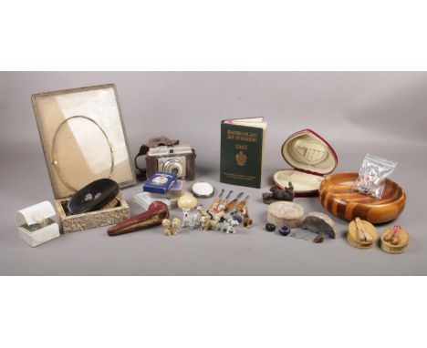 A box of miscellaneous to include, a collection of miniature Wade figures from the Disney animation "Lady and the Tramp", a c